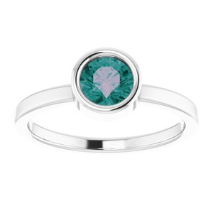 14K White 5.5 mm Lab-Grown Alexandrite Ring